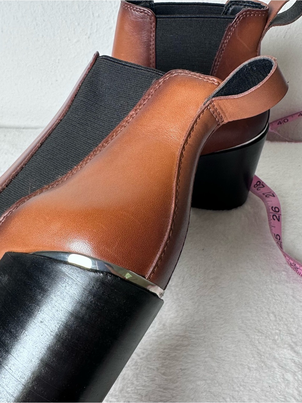 NWOB Steve Madden Knoxi Cognac Leather Ankle Bootie Pointed Toe Leather Size 7M - Picture 10 of 14
